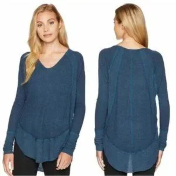 Free People Catalina blue thermal oversized long sleeved top size Small - Picture 1 of 9